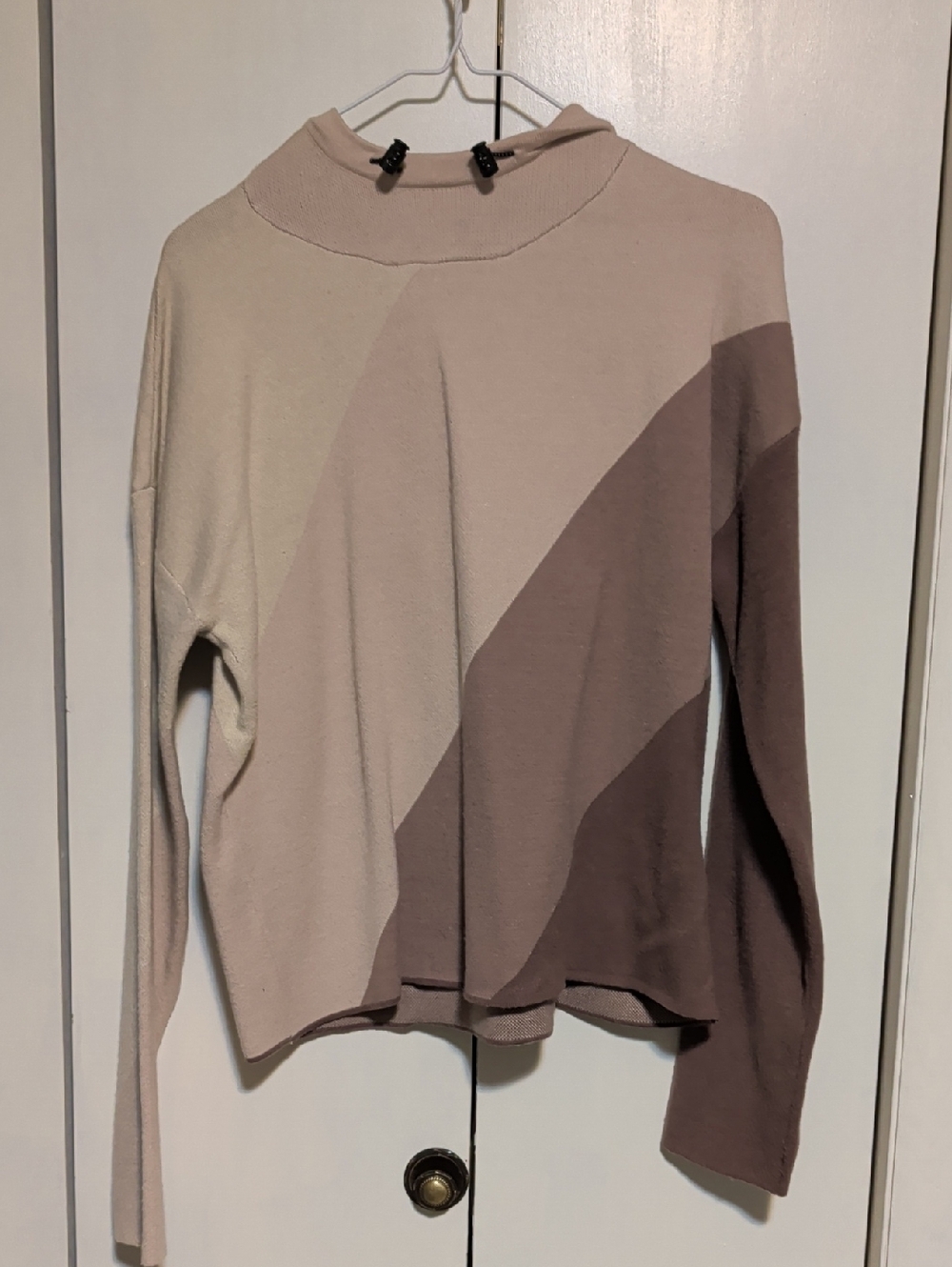 Colorblock Mock Neck Women's Sweater - Taupe and Brown